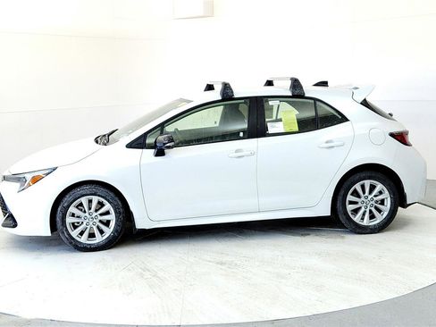 New 2026 Toyota Corolla SE image 3