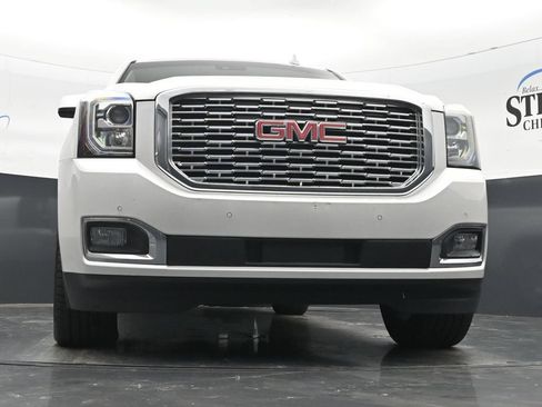 Used 2020 GMC Yukon XL Denali w/ Enhanced Security Package RWD image 27