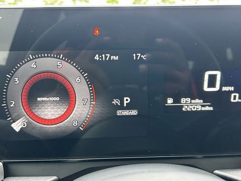 Certified 2025 Nissan Kicks SV image 7