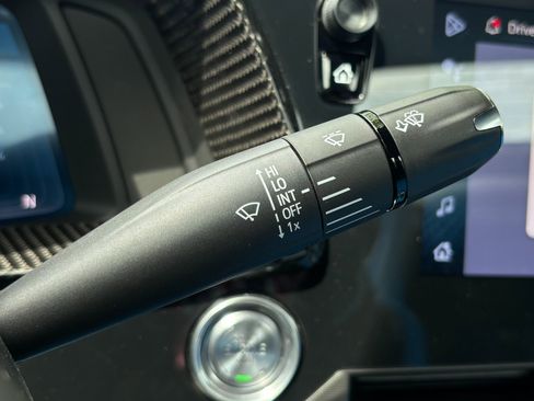 Used 2025 Chevrolet Corvette Z06 image 22