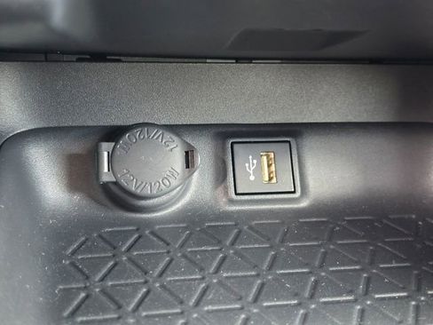 Used 2025 Toyota RAV4 LE image 25