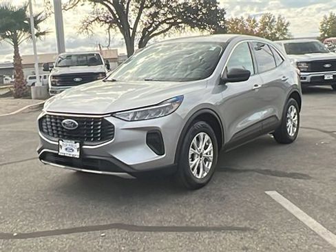 Certified 2024 Ford Escape Active w/ Tech Pack #1 image 7