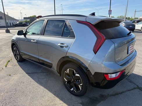 Used 2024 Kia Niro Wind FWD image 6