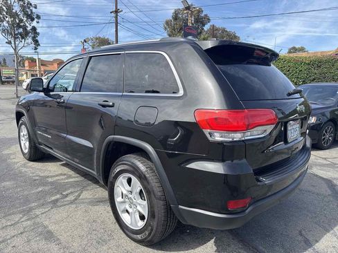Used 2014 Jeep Grand Cherokee Laredo w/ Quick Order Package 23E RWD image 4