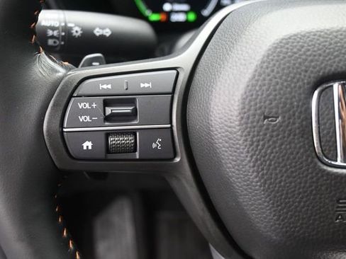 Used 2025 Honda CR-V Sport-L image 28
