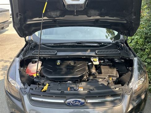 Used 2015 Ford Escape SE AWD/4WD image 34