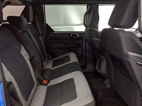 New 2025 Ford Bronco 4-Door image 25