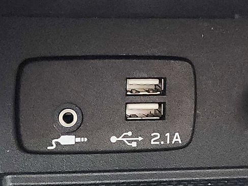 Used 2022 Subaru Crosstrek 2.5i Limited w/ Moonroof Package 2 image 24