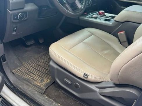 Used 2019 Ford Expedition Max XLT RWD image 4