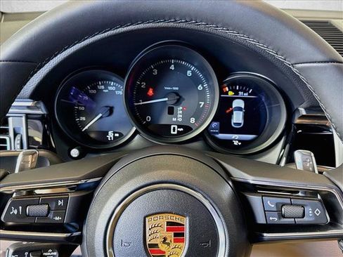 New 2026 Porsche Macan AWD/4WD image 14
