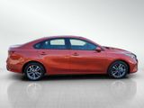 Certified 2022 Kia Forte LXS image 4