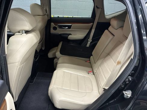 Used 2017 Honda CR-V Touring image 30