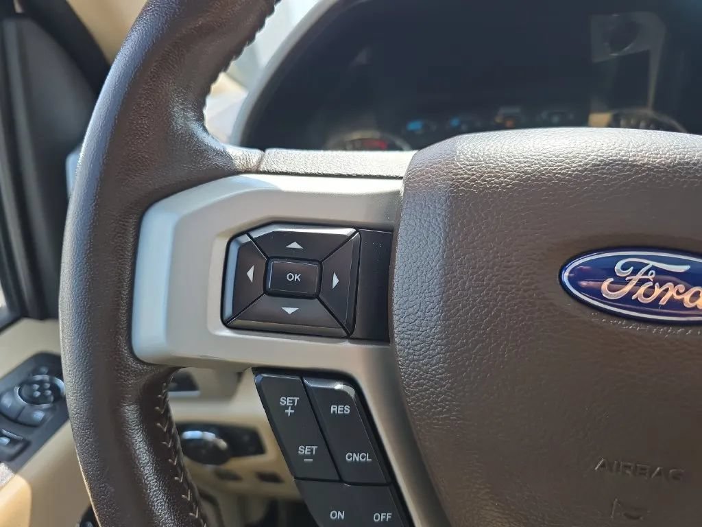 Used 2018 Ford F150 Lariat w/ Equipment Group 502A Luxury AWD/4WD image 16