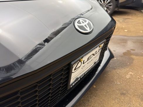 Used 2023 Toyota GR86 Premium w/ ALL Weather Mat Package (TMS) image 29