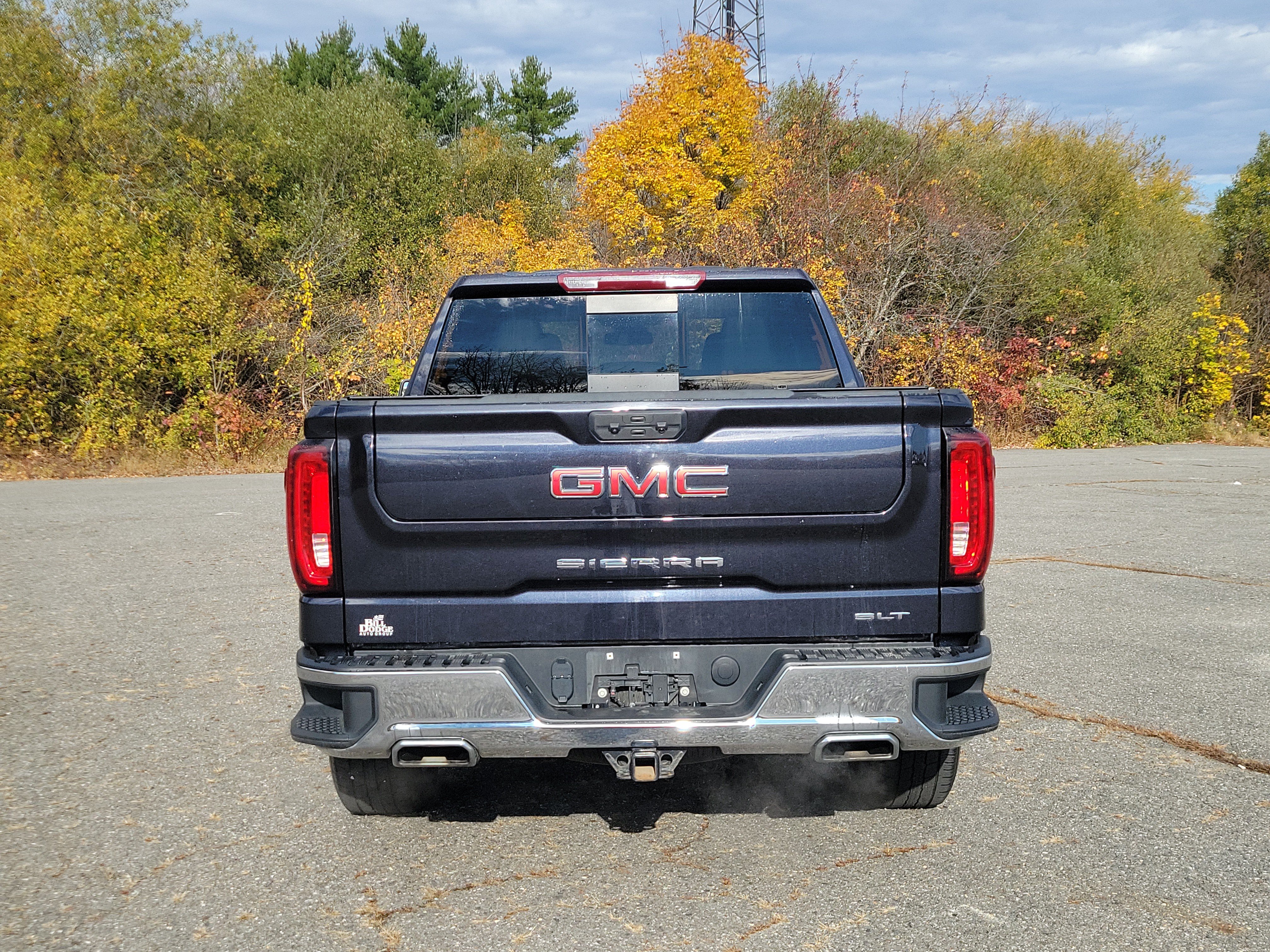 Used 2025 GMC Sierra 1500 SLT w/ SLT Premium Package AWD/4WD image 6