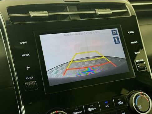 Certified 2024 Hyundai Santa Cruz SE AWD/4WD image 22