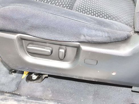 Used 2013 Toyota Tundra SR5 image 12