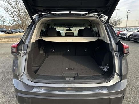 New 2026 Nissan Rogue SV w/ Cold Weather Package image 12