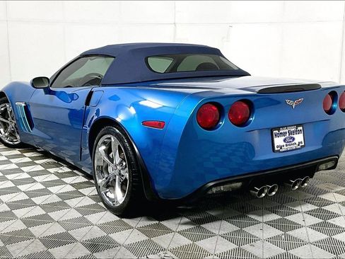 Used 2010 Chevrolet Corvette Grand Sport w/ Preferred Equipment Group image 10