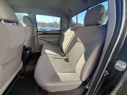 Used 2012 Toyota Tacoma 4x4 Double Cab w/ TRD Sport Upgrade Pkg image 11