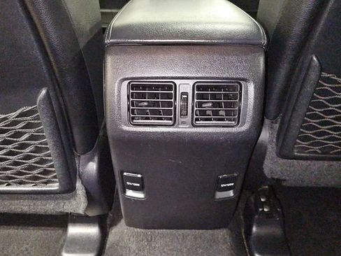 Used 2015 Toyota 4Runner Limited AWD/4WD image 29