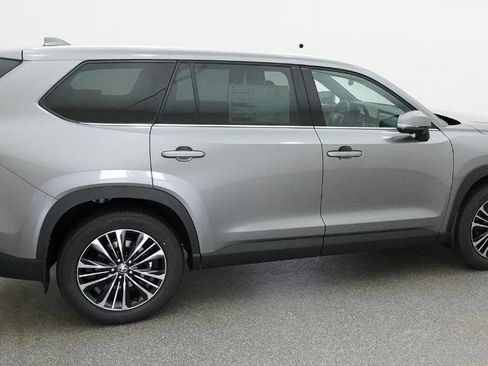 New 2026 Toyota Grand Highlander AWD Hybrid image 33