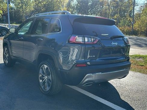 Used 2021 Jeep Cherokee Limited w/ Elite Package image 8