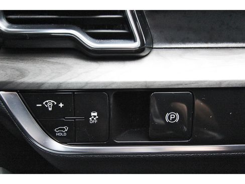 Certified 2024 Kia Sportage X-Line w/ X-Line Premium Package AWD/4WD image 24