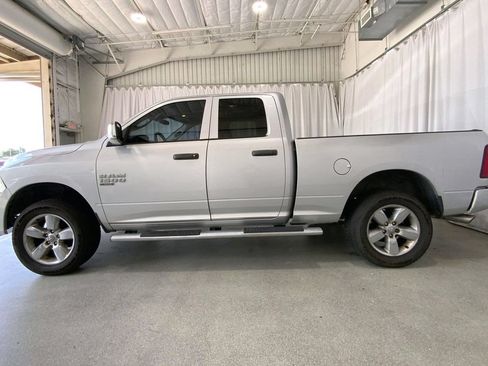 Used 2019 RAM 1500 Express w/ Express Value Package AWD/4WD image 25