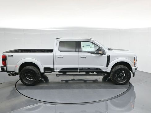 New 2026 Ford F250 Lariat w/ Black Appearance Package image 48