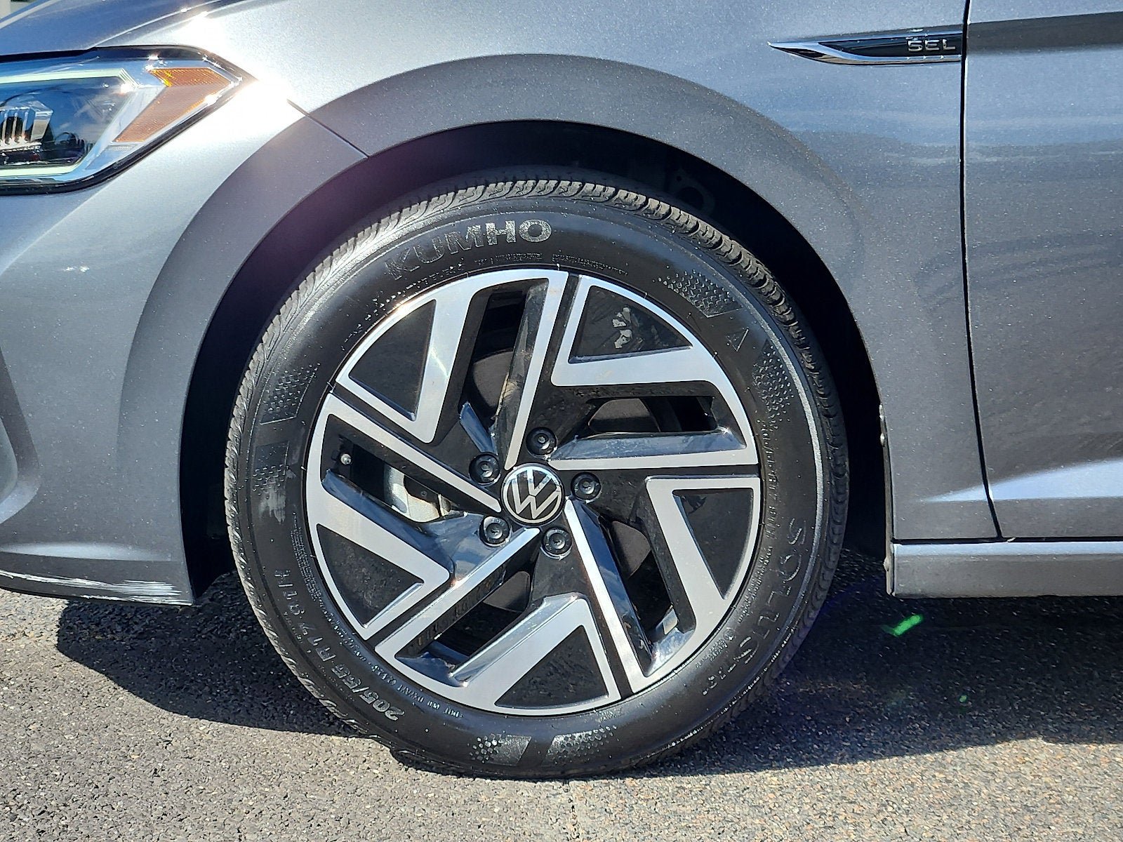 Certified 2023 Volkswagen Jetta SEL FWD image 8