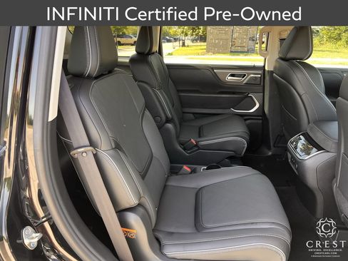 Certified 2026 INFINITI QX80 Luxe w/ Cargo Package RWD image 29