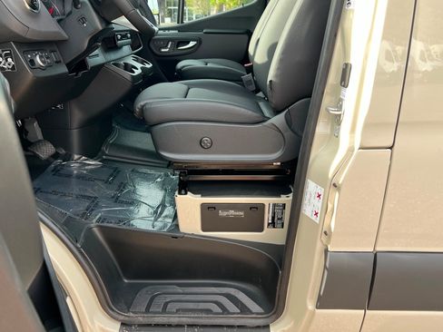 New 2026 Mercedes-Benz Sprinter 2500 image 17