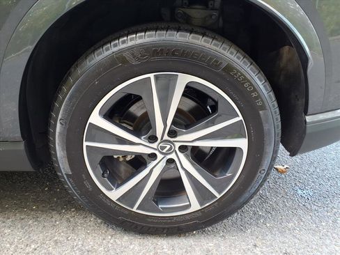 Used 2024 Lexus RX 350 Premium image 17