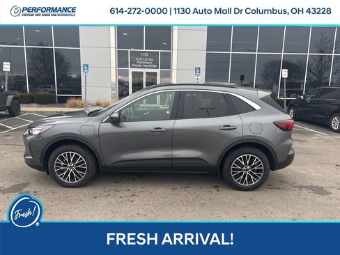 Used 2024 Ford Escape SE image 7