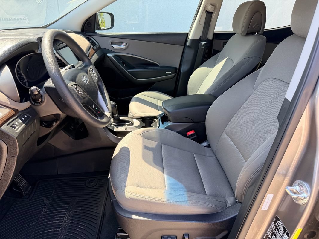 Used 2018 Hyundai Santa Fe Sport w/ 2.4L Value Package 02 FWD image 12
