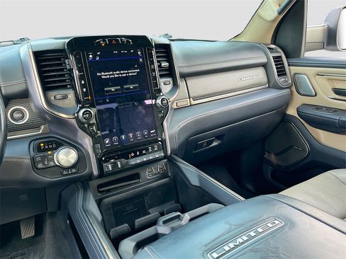 Certified 2020 RAM 1500 Limited image 24