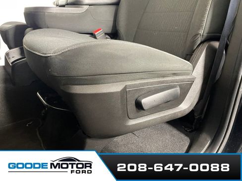 Used 2022 RAM 1500 Classic Warlock w/ Electronics Group AWD/4WD image 12