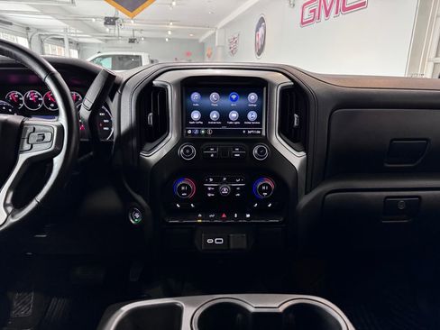 Certified 2022 Chevrolet Silverado 1500 LT image 18