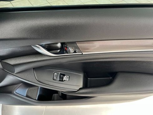 Used 2022 Honda Accord Sport image 14