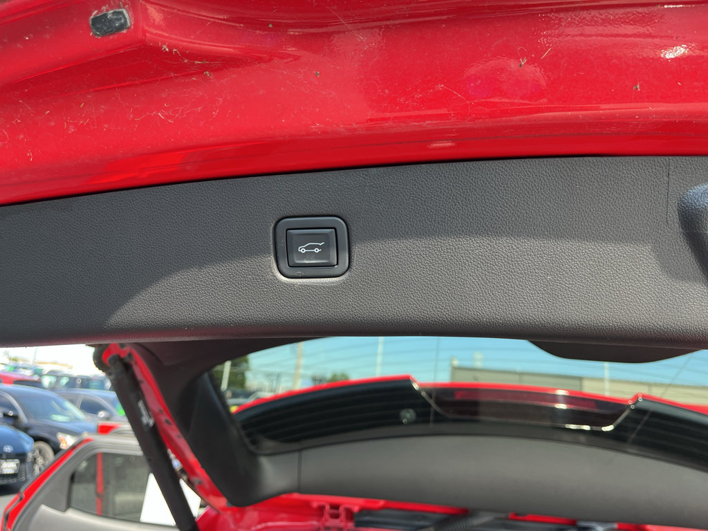 Used 2023 Chevrolet Blazer LT FWD image 34