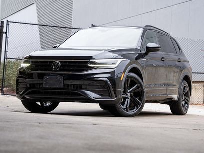 Certified 2023 Volkswagen Tiguan SE R-Line