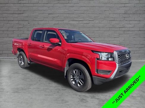 Certified 2025 Nissan Frontier SV AWD/4WD image 1