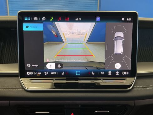 New 2026 Volkswagen Tiguan SE R-Line image 19