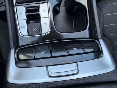 Used 2022 Hyundai Santa Cruz SEL w/ Activity Package image 18