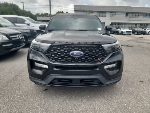 Used 2021 Ford Explorer ST w/ Equipment Group 401A AWD/4WD image 2