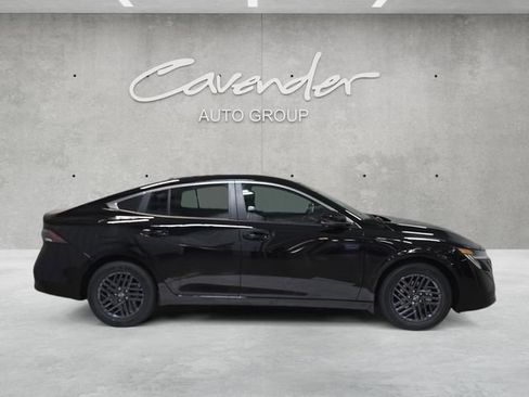 New 2026 Nissan Sentra SV FWD image 17