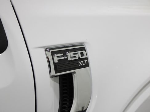 Used 2022 Ford F150 XLT w/ Equipment Group 302A High image 28