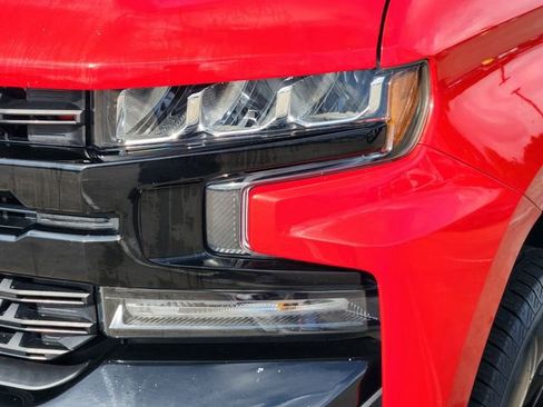 Used 2021 Chevrolet Silverado 1500 LT Trail Boss w/ Convenience Package II image 9