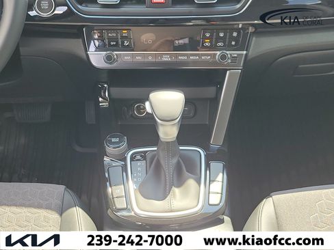 New 2026 Kia Seltos S FWD image 18